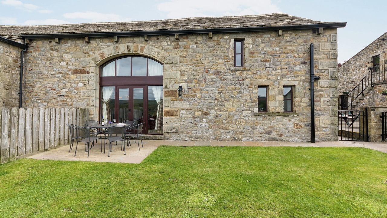 Photo of Outdoor in Airton
