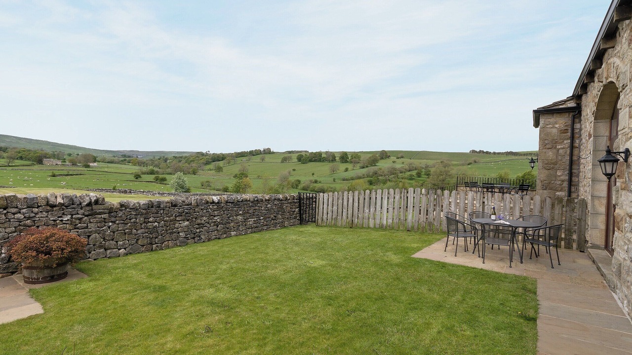 Photo of Others in Airton