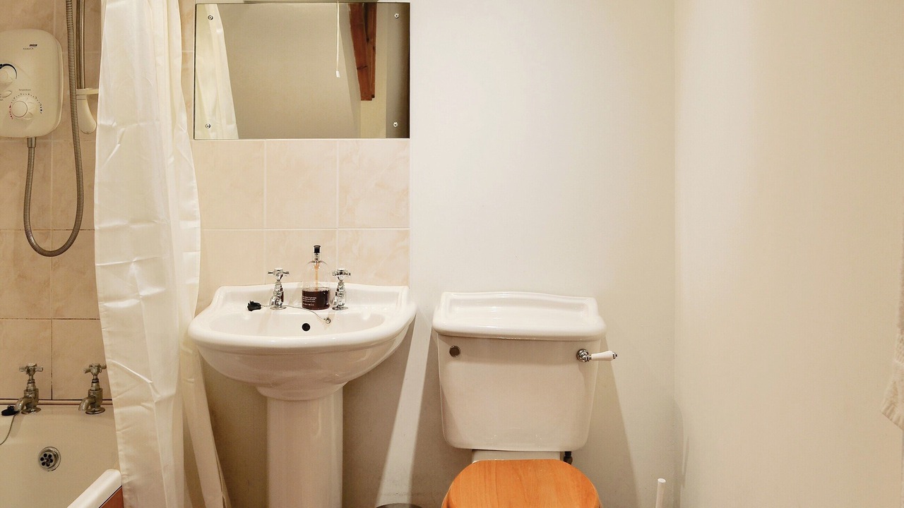 Photo of Bathroom in Jedburgh