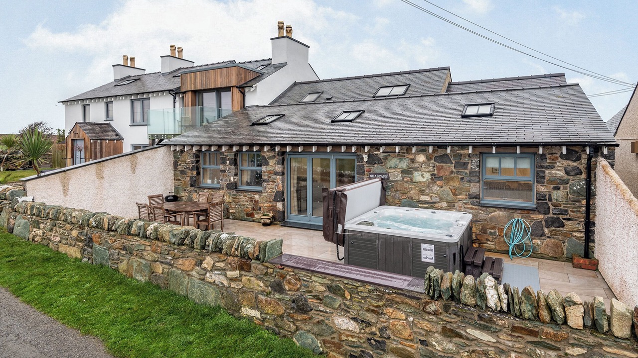 Photo of Outdoor in Holyhead