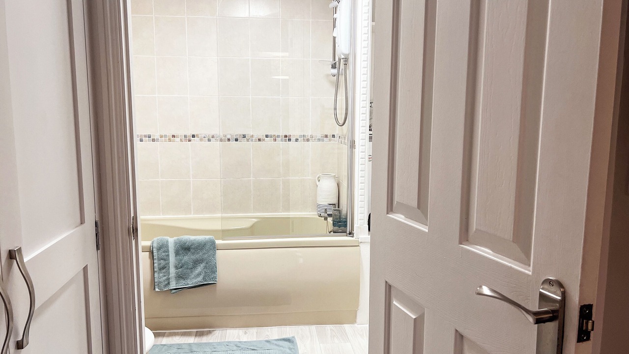 Photo of Bathroom in Portmellon
