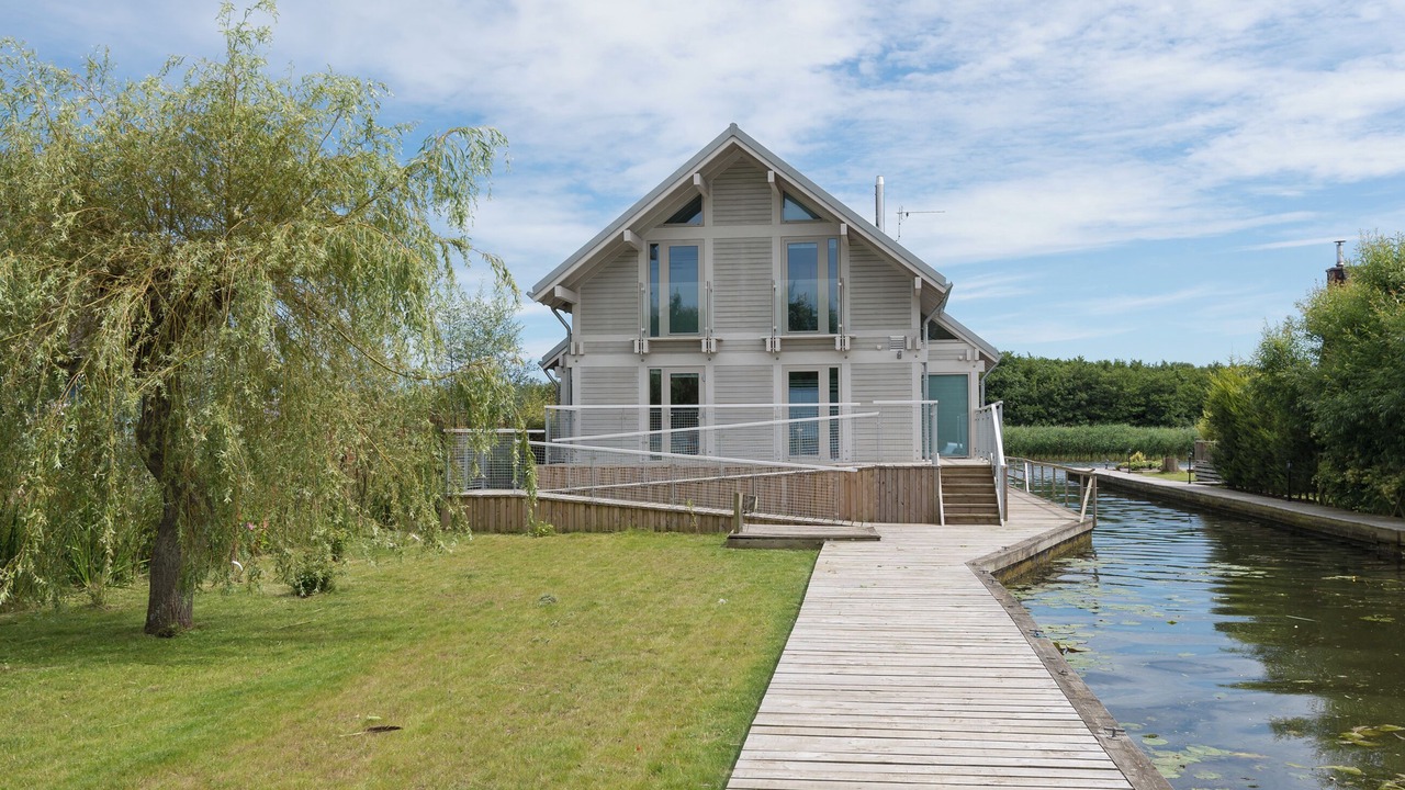 Photo of Outdoor in Horning