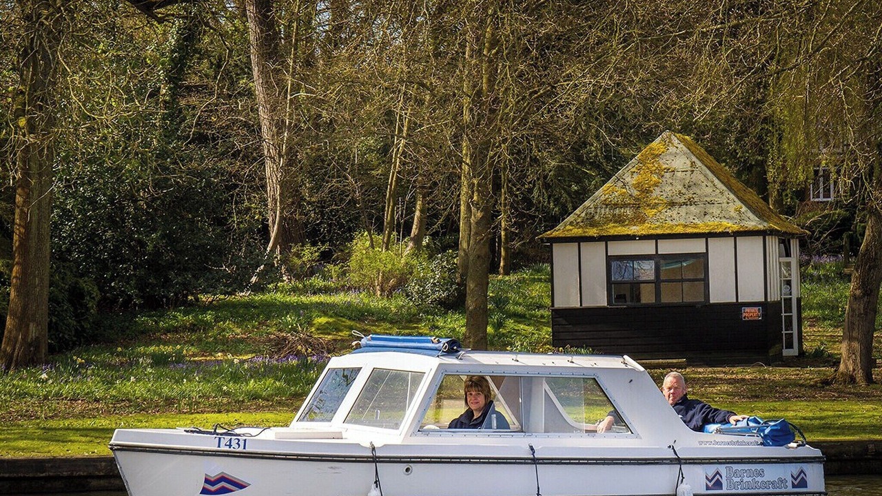Photo of Others in Hoveton