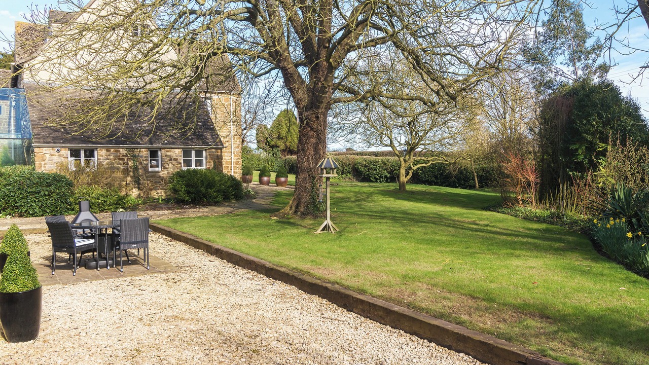 Photo of Outdoor in Cam