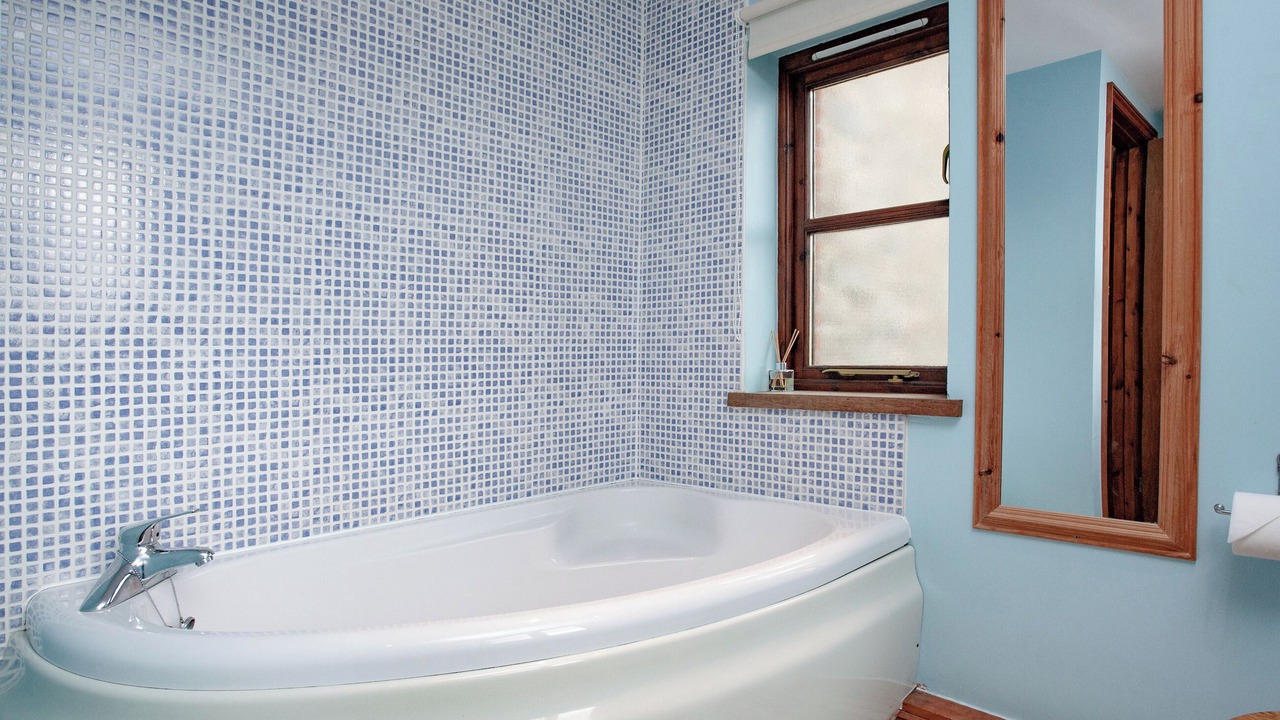 Photo of Bathroom in Welcombe