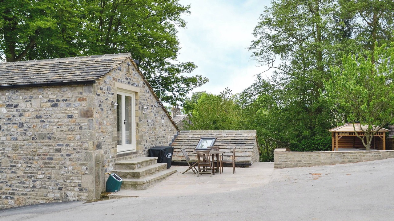 Photo of Outdoor in Stirton