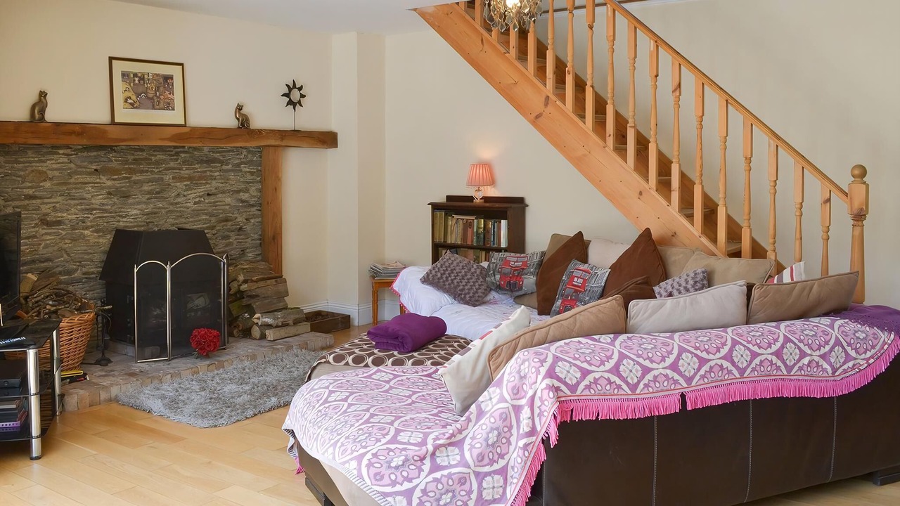 Photo of Livingroom in Saltash