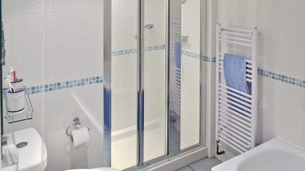 Photo of Bathroom in Kilrenny