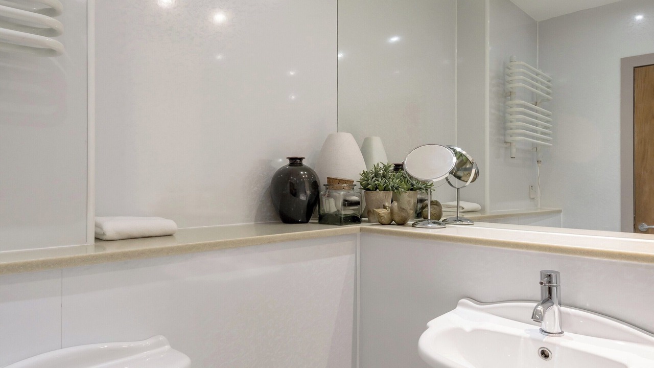 Photo of Bathroom in Newington