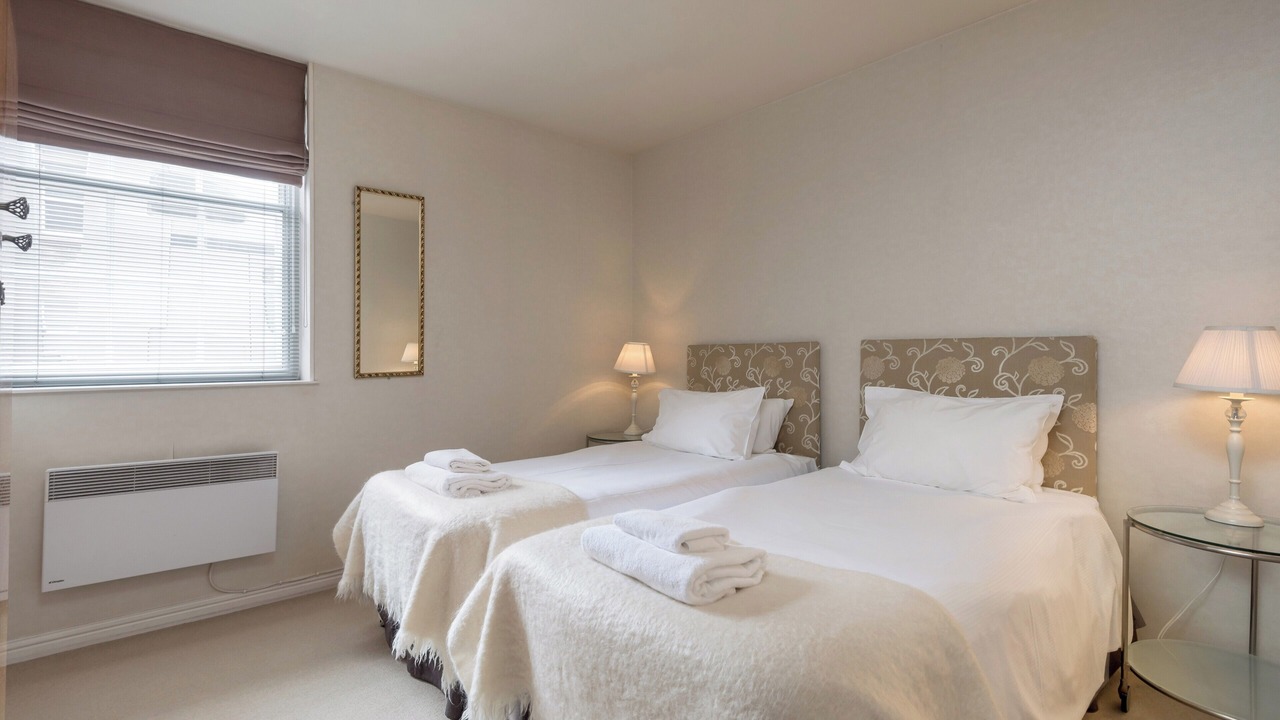 Photo of Bedroom in Newington
