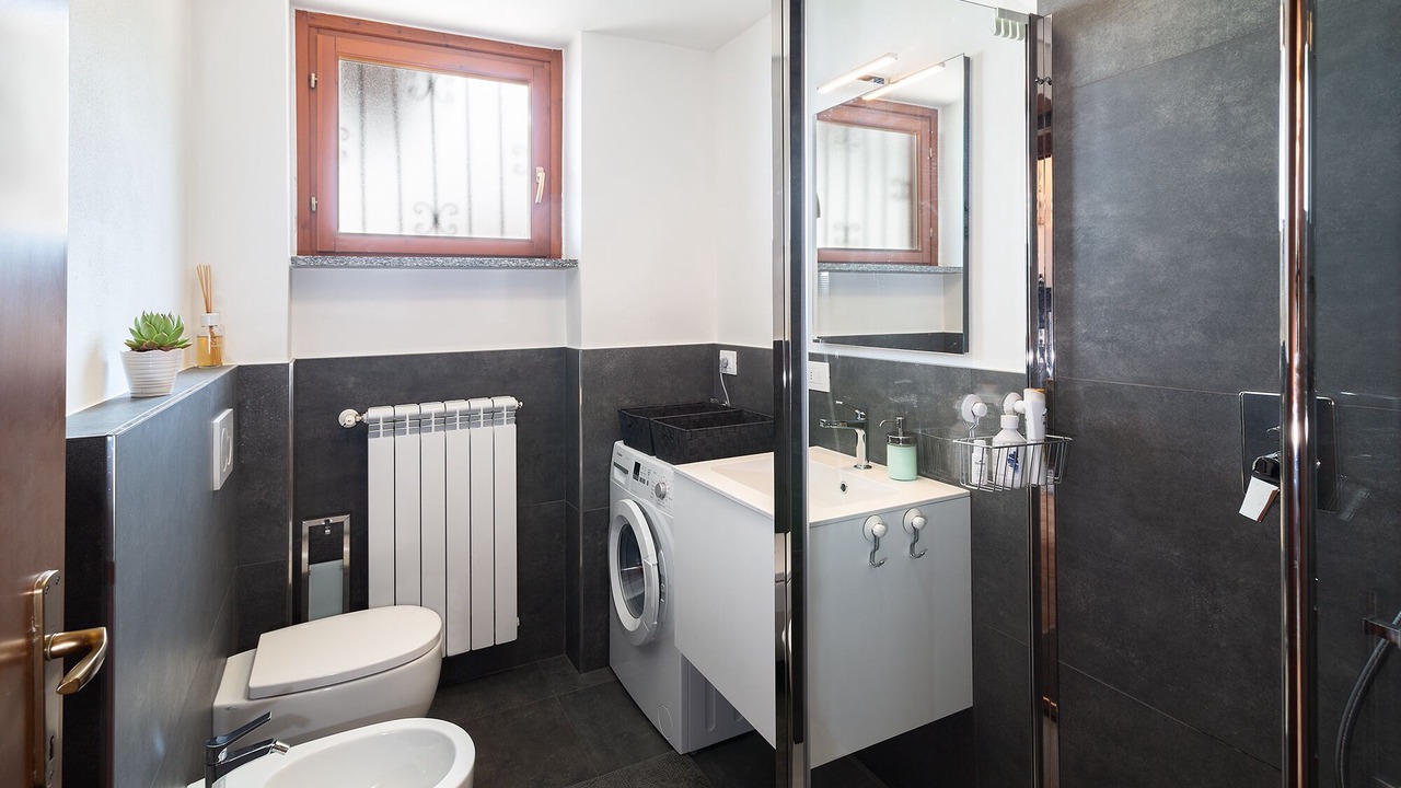 Photo of Bathroom in Levo