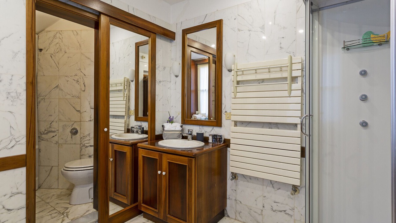 Photo of Bathroom in Genoa Historical Centre