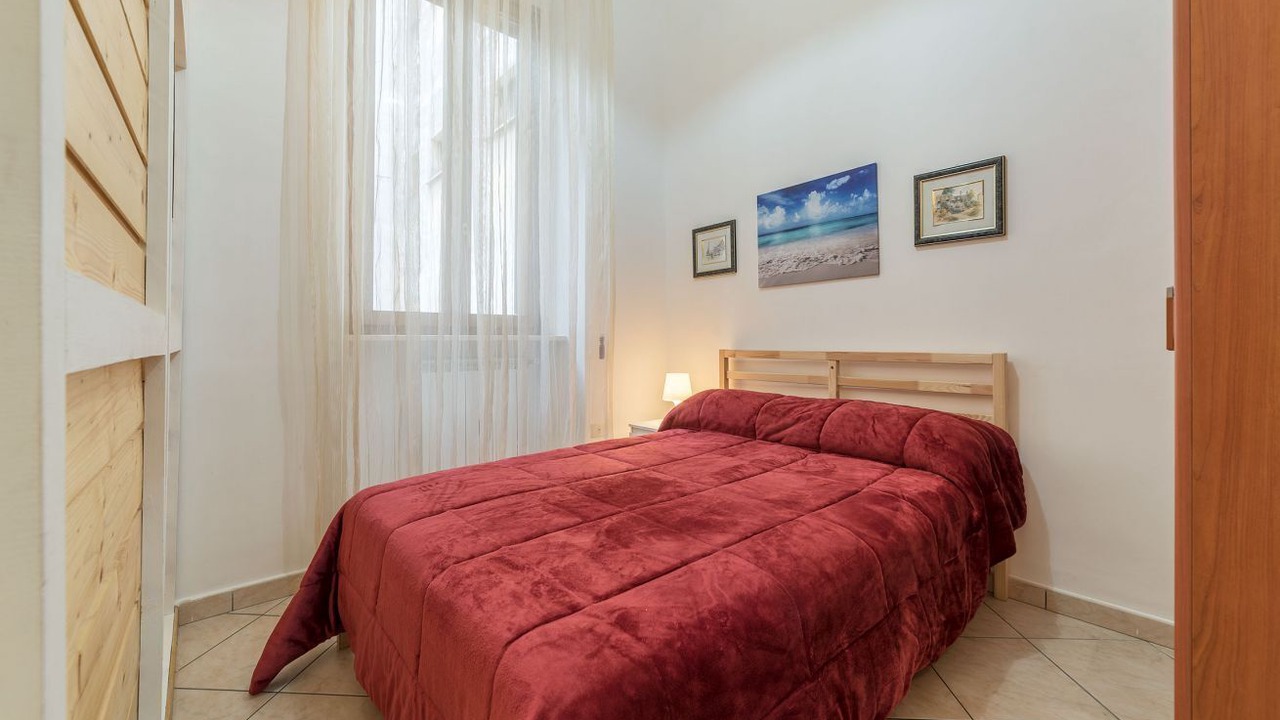 Photo of Bedroom in Esquilino