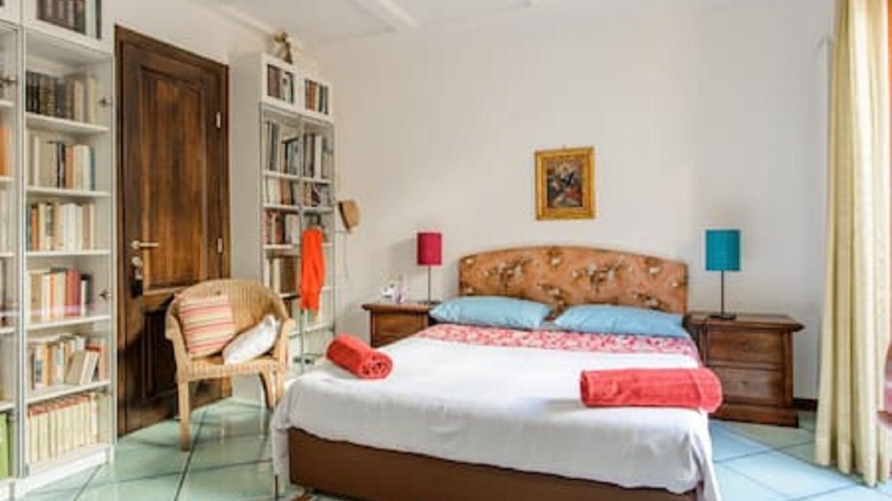 Photo of Bedroom in Naples City Centre