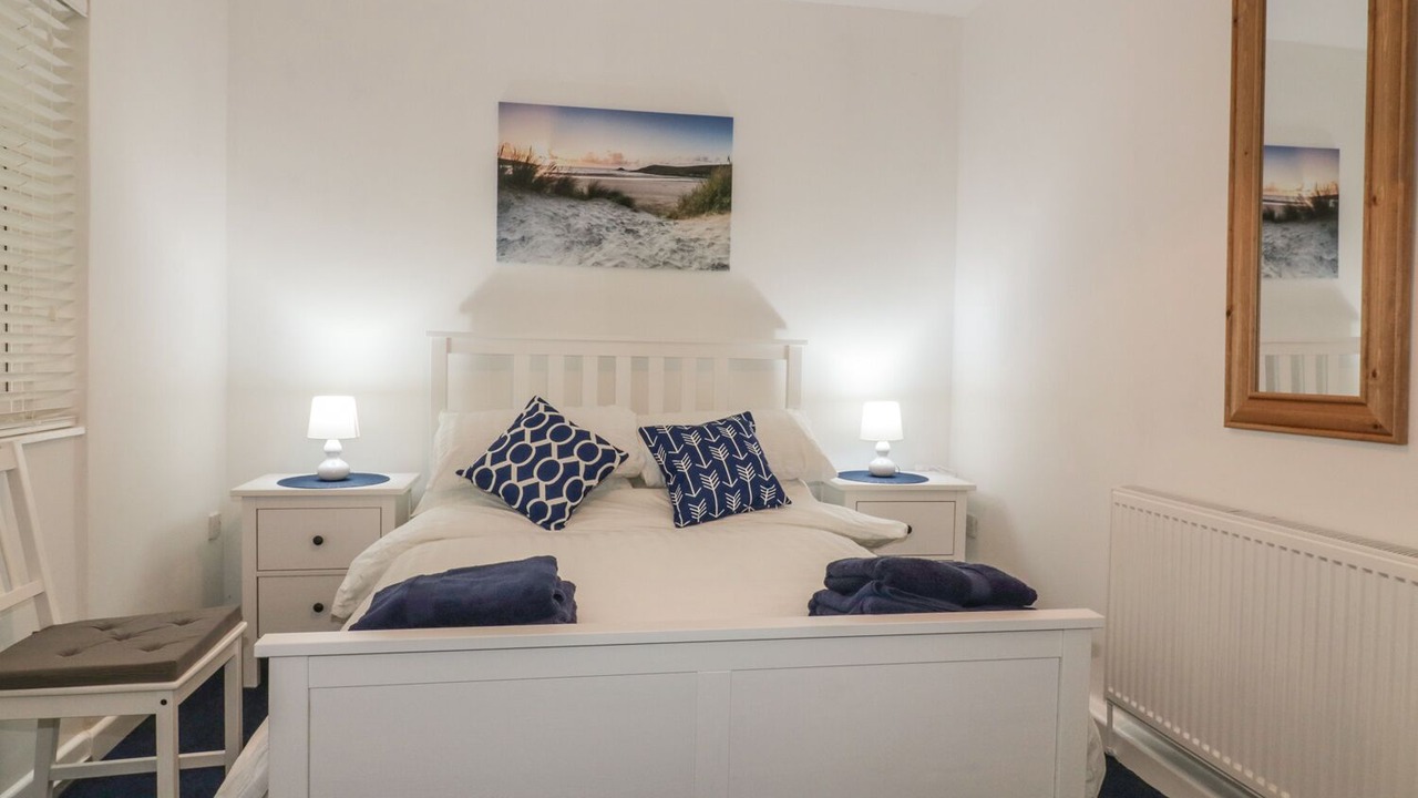 Photo of Bedroom in Crantock