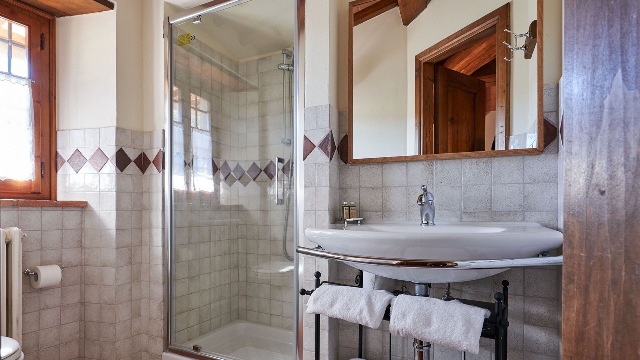 Photo of Bathroom in Twist