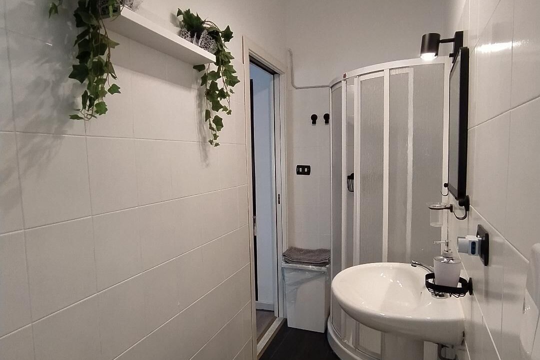 Photo of Bathroom in Atri