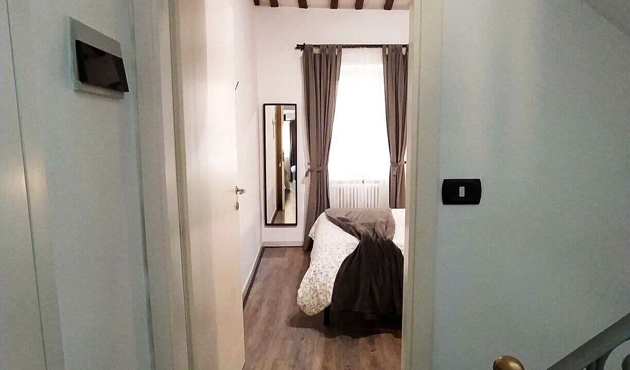 Photo of Bedroom in Atri