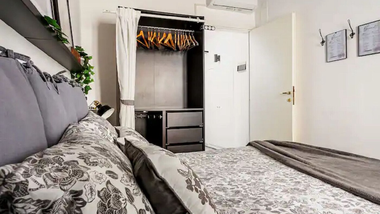 Photo of Bedroom in Atri