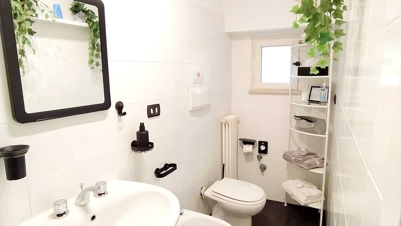 Photo of Bathroom in Atri