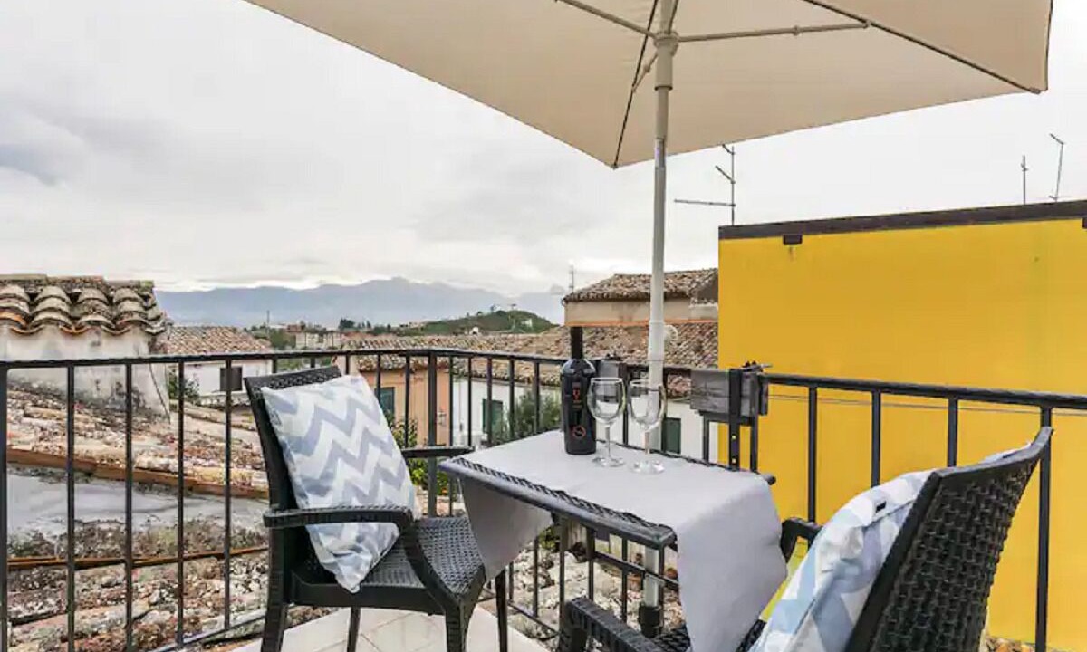 Photo of Outdoor in Atri