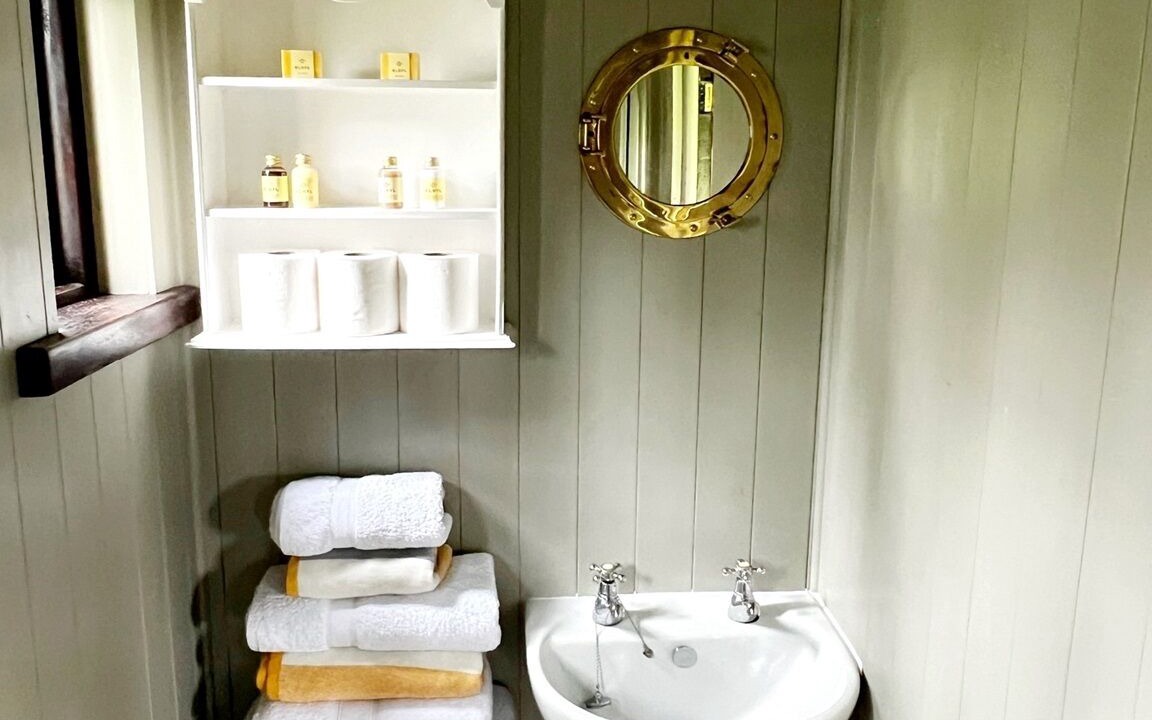 Photo of Bathroom in Cadgwith
