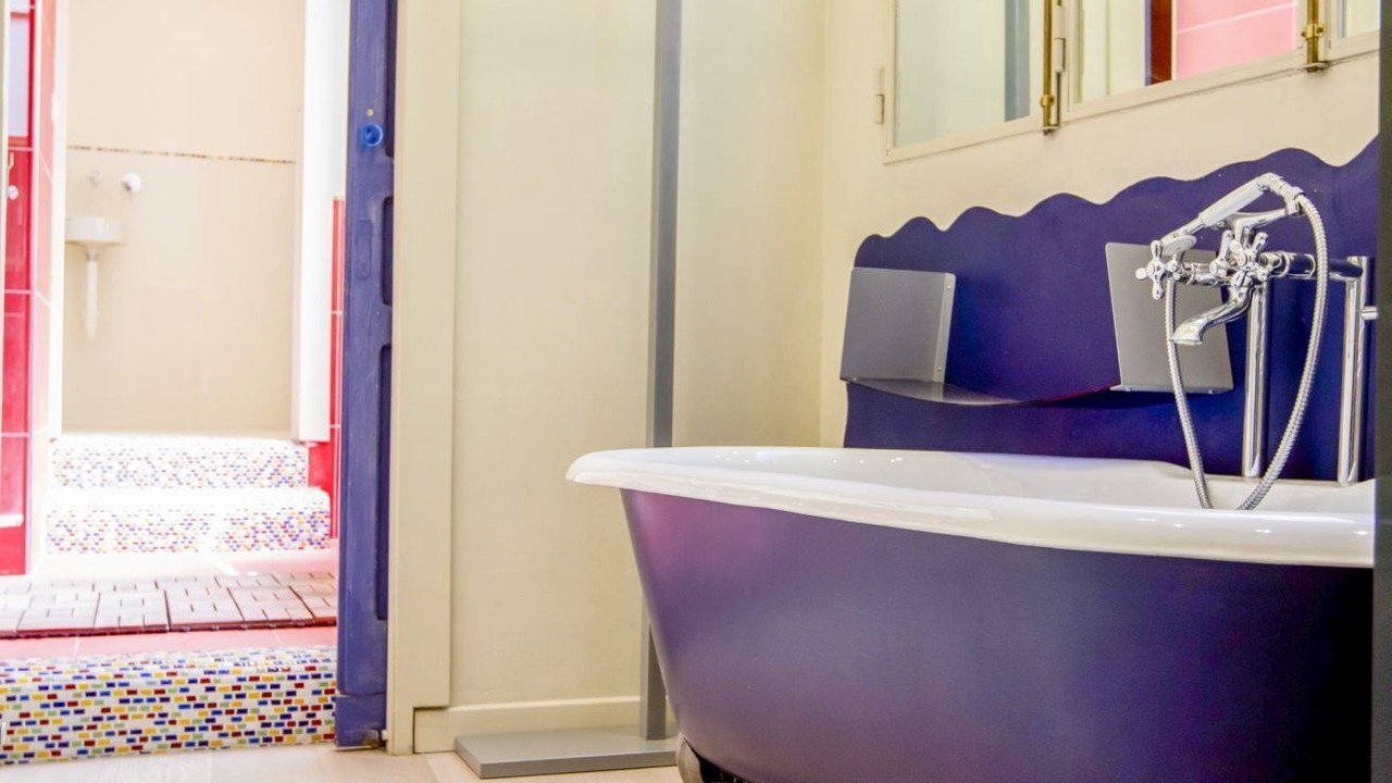 Photo of Bathroom in Roman Quarter