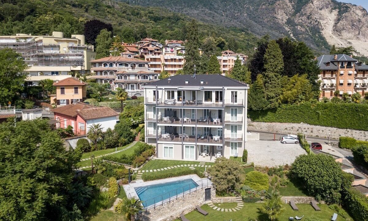 Photo of Others in Baveno