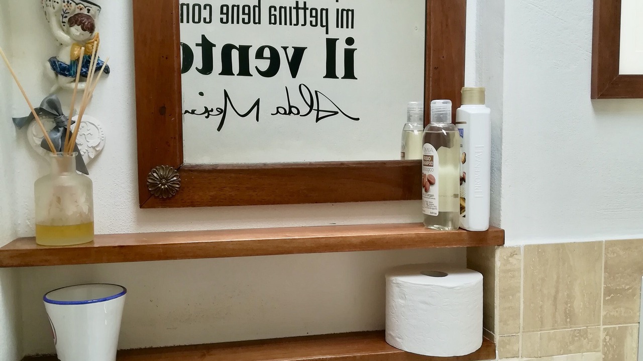 Photo of Bathroom in Offida