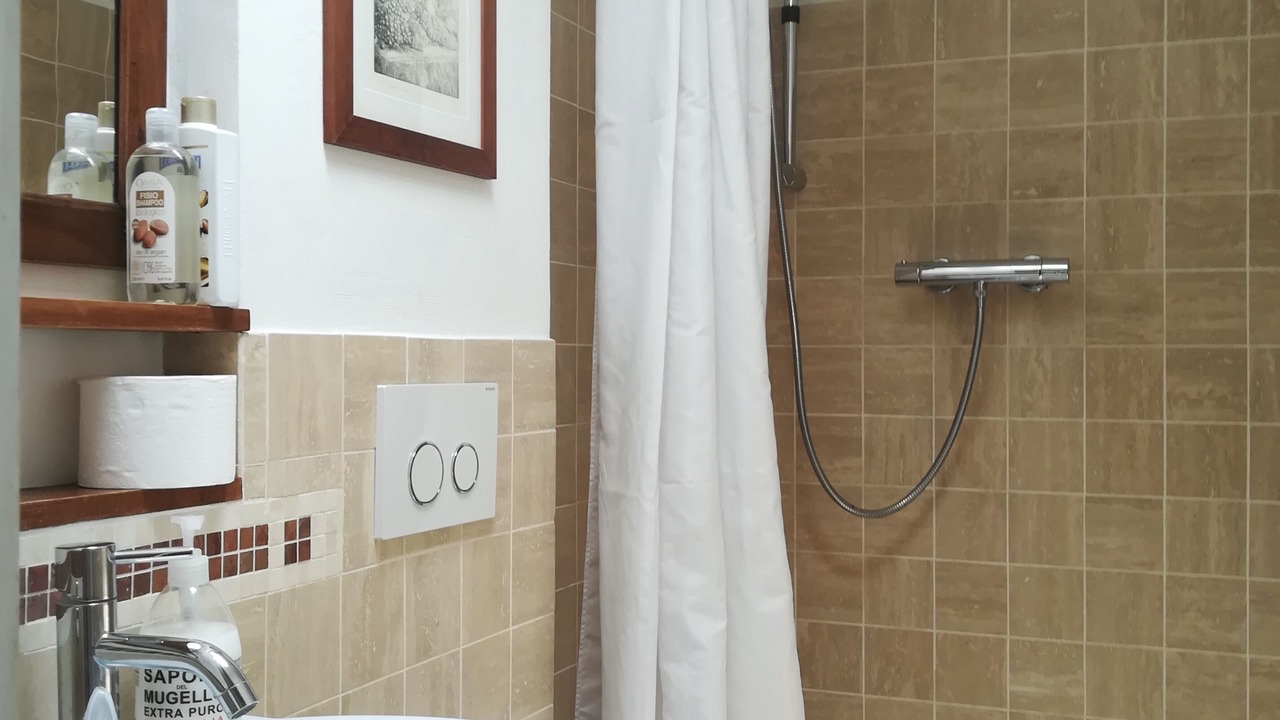 Photo of Bathroom in Offida