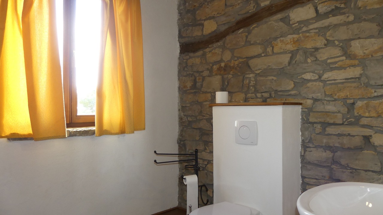 Photo of Bathroom in Mombarcaro