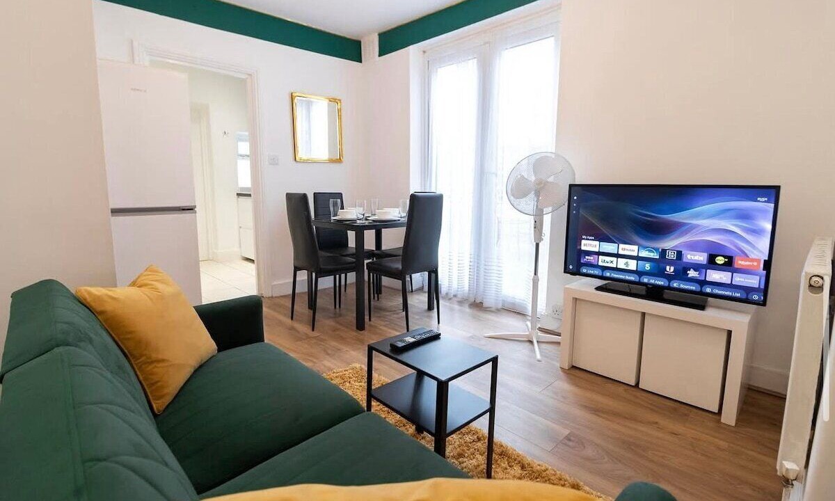 Photo of Bedroom in Bromley Common and Keston