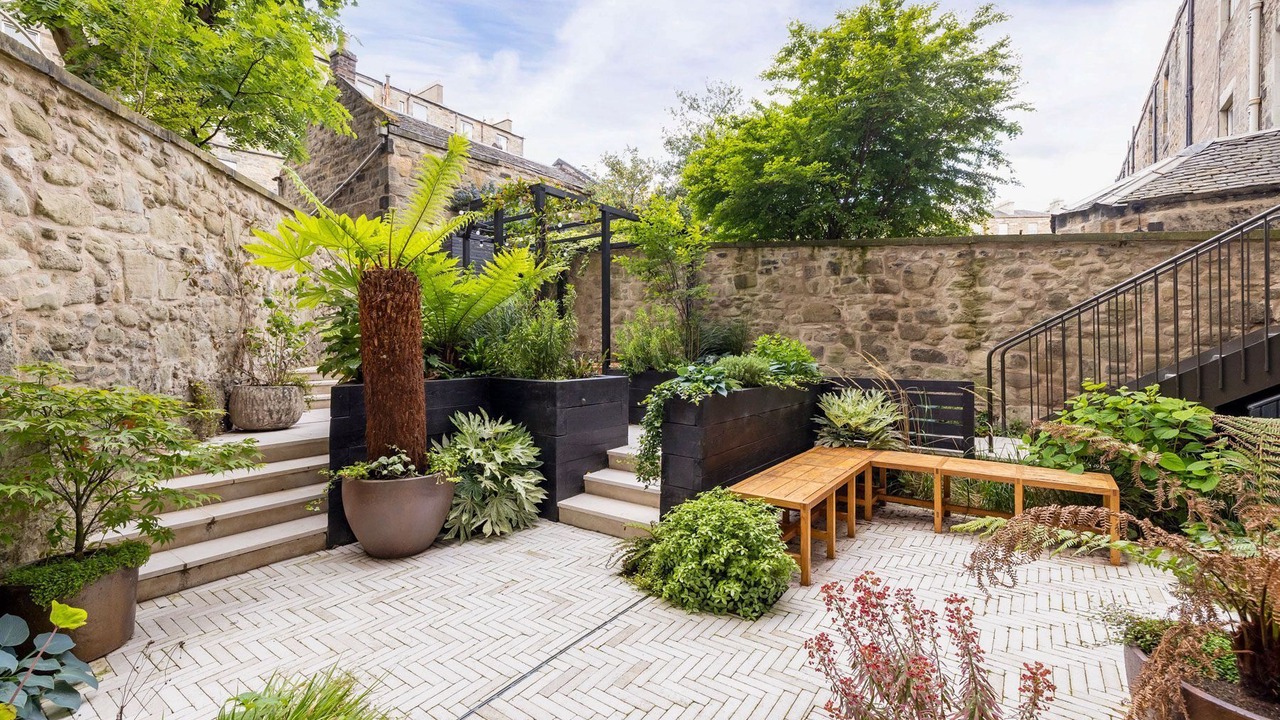 Photo of Outdoor in Leith