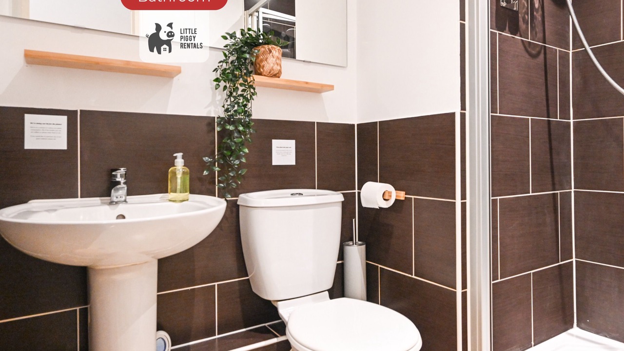 Photo of Bathroom in Cranfield