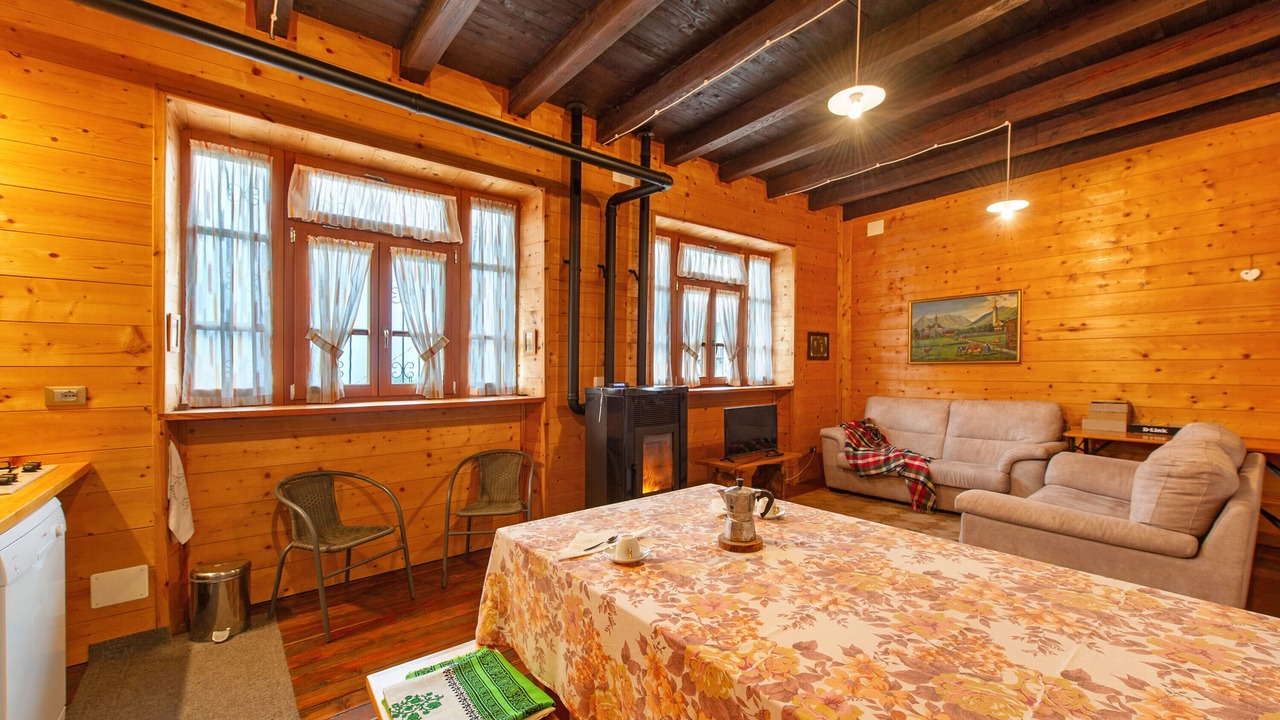Photo of Livingroom in Montjovet