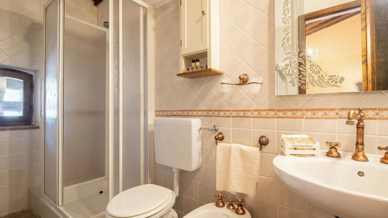 Photo of Bathroom in Castellina in Chianti