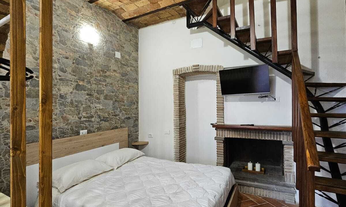 Photo of Bedroom in Lake Bracciano