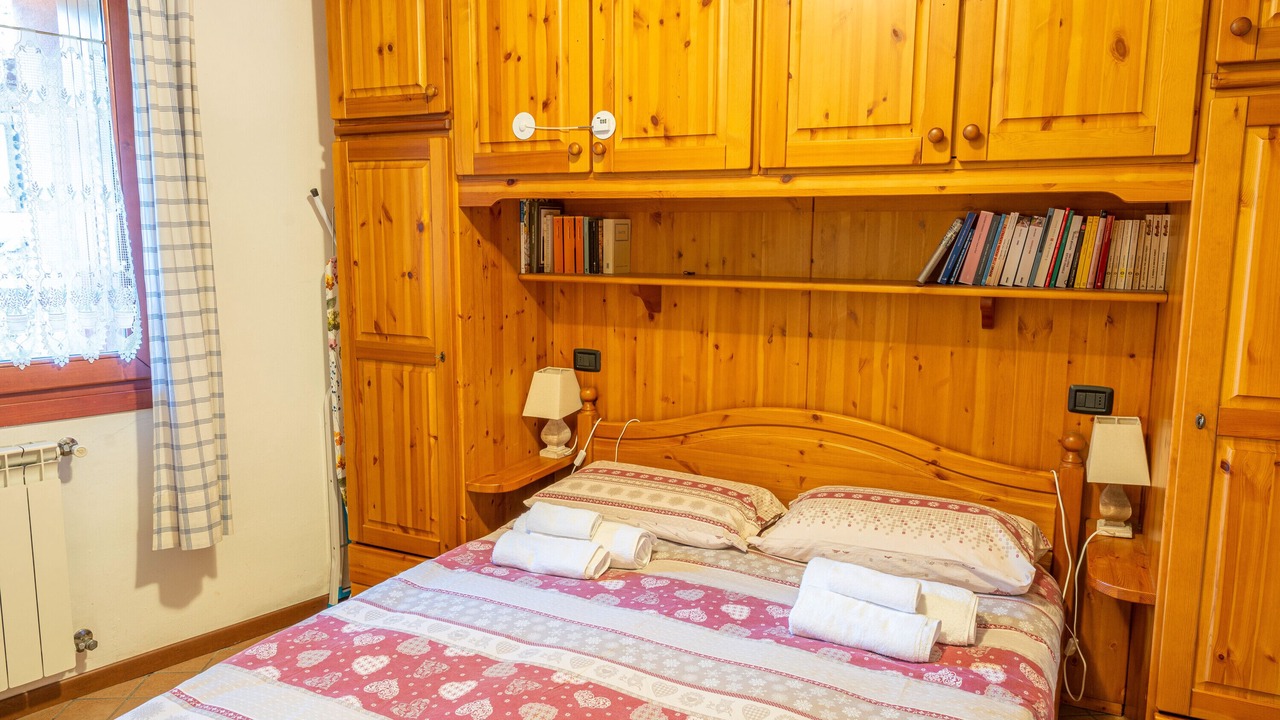 Photo of Bedroom in Villa Dalegno