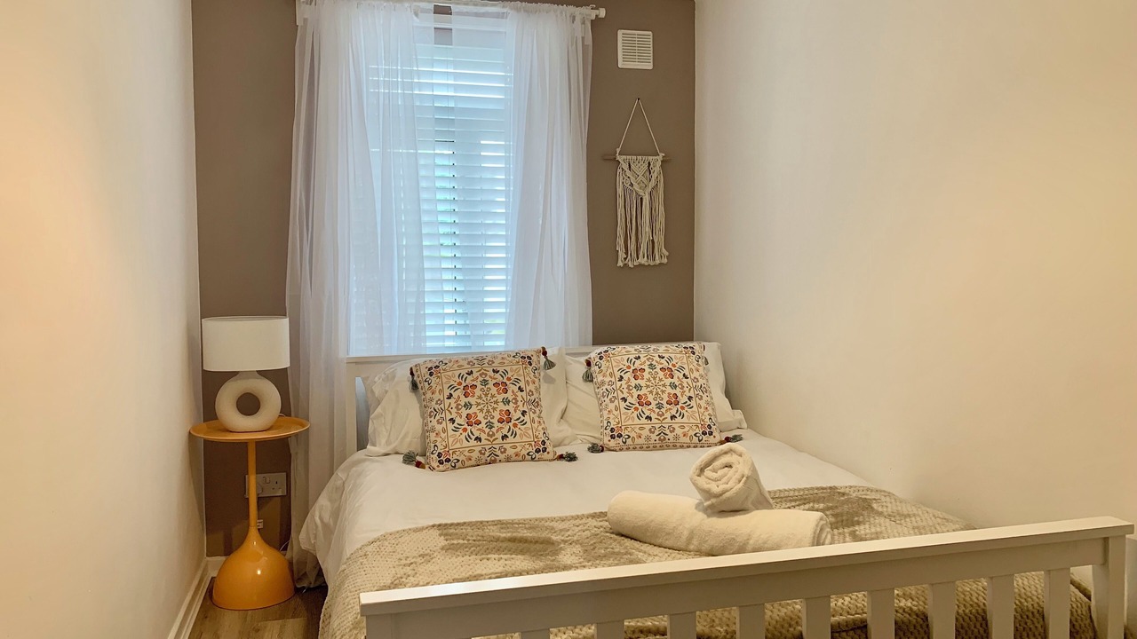 Photo of Bedroom in Stroud Green