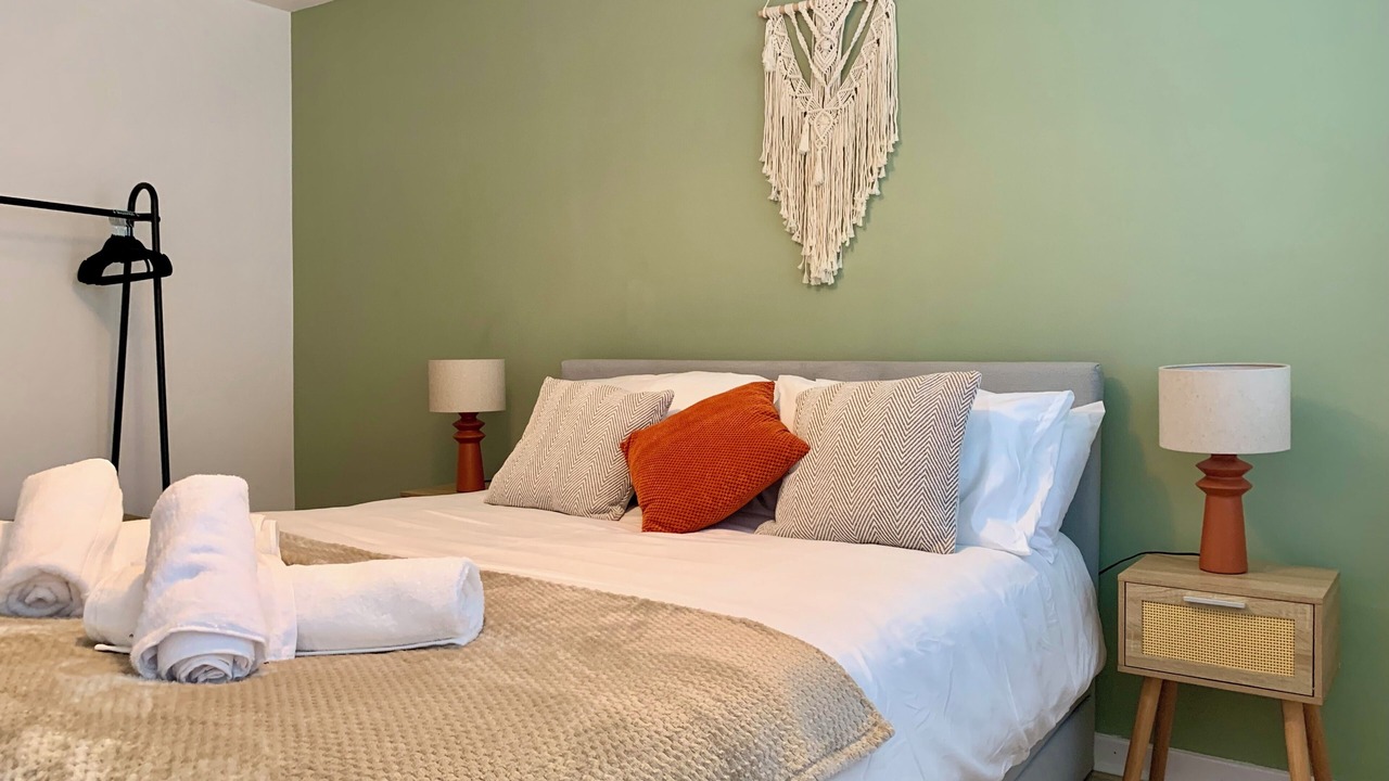 Photo of Bedroom in Stroud Green