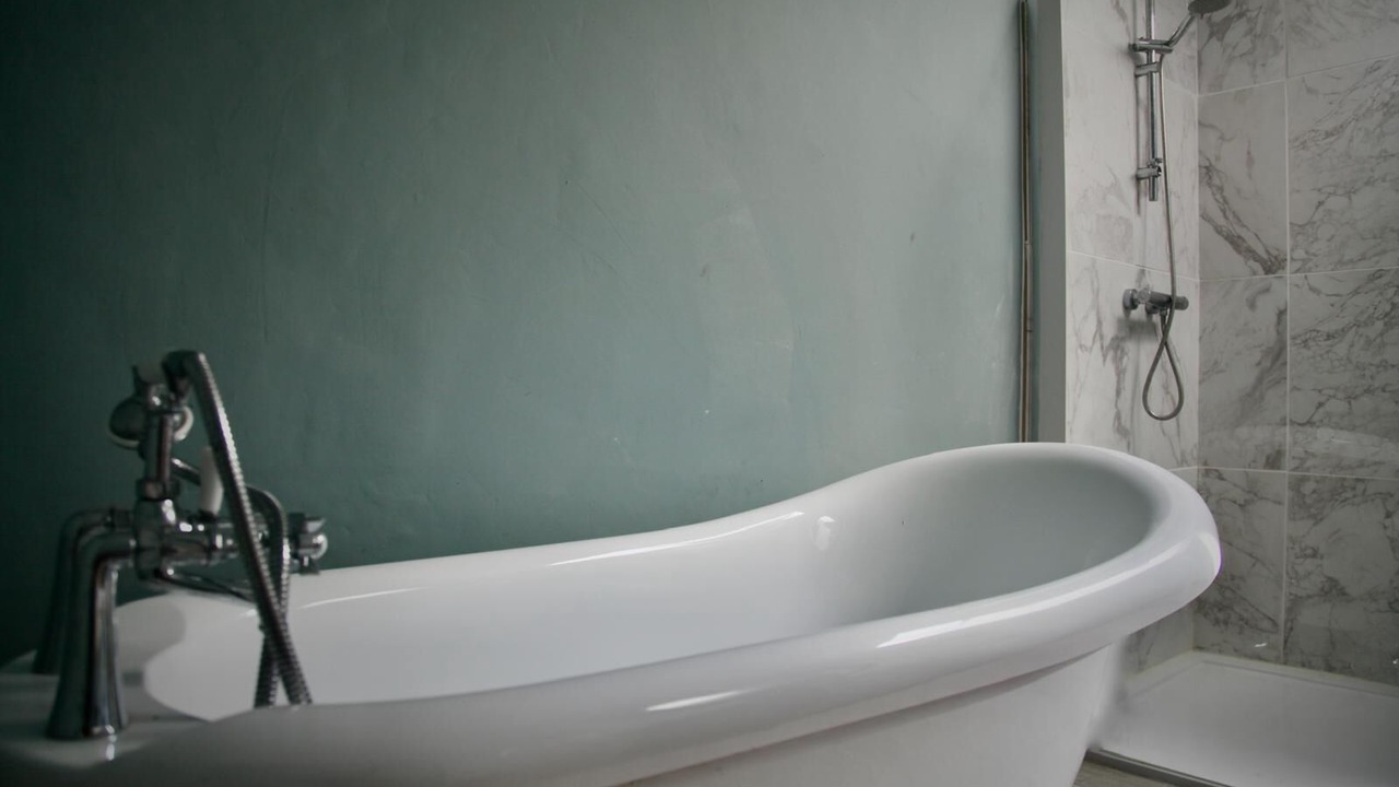Photo of Bathroom in Whichford