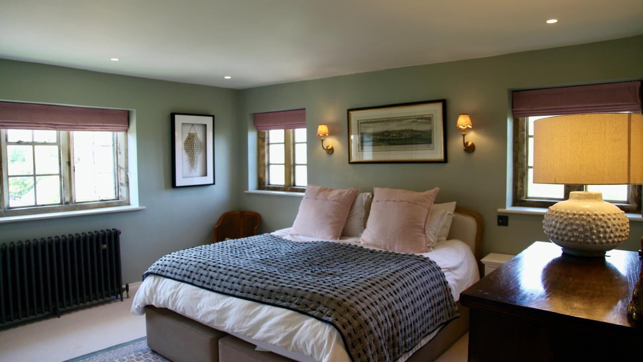 Photo of Bedroom in Whichford