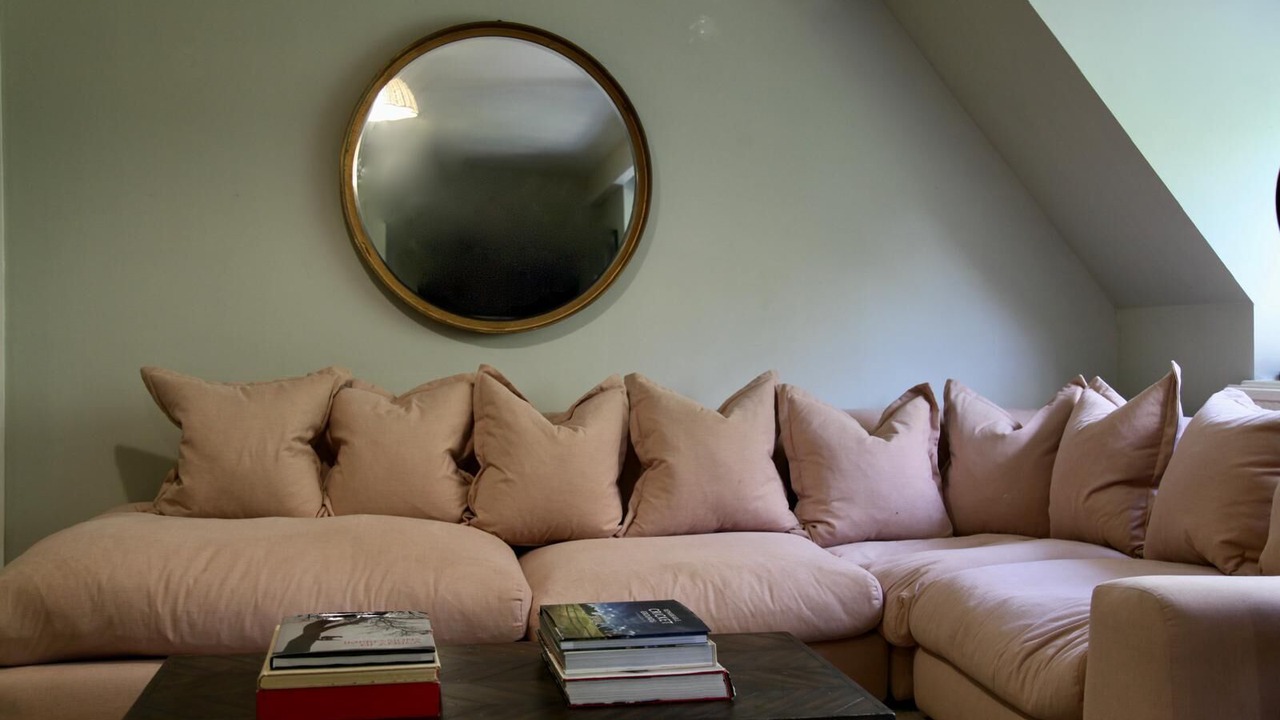Photo of Livingroom in Whichford