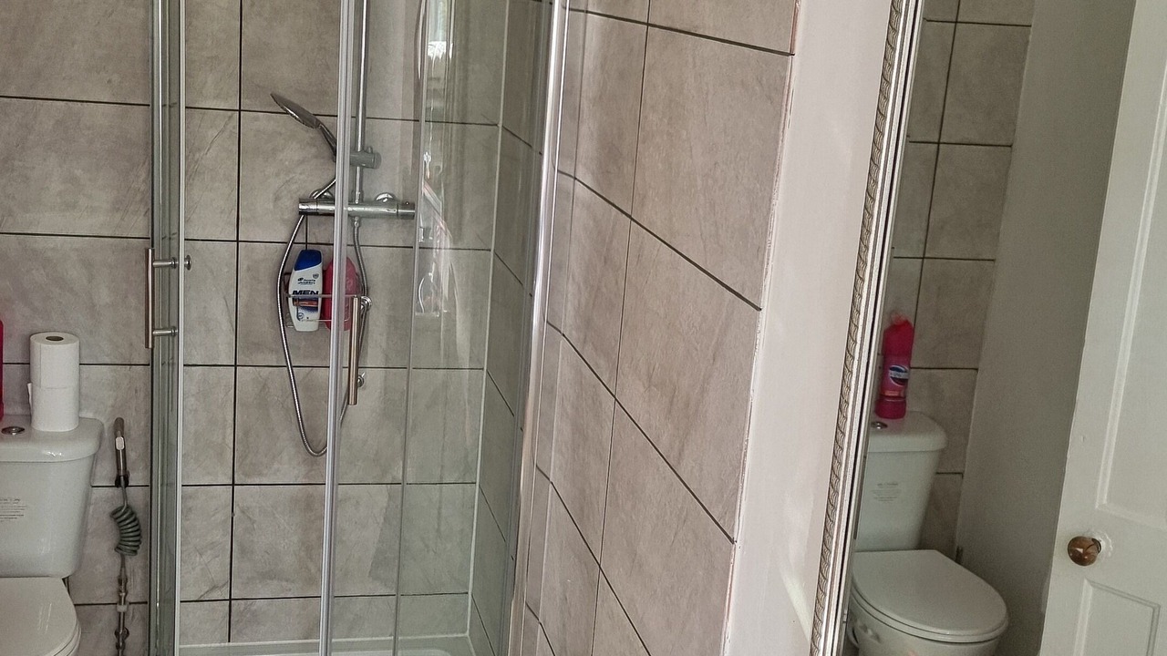 Photo of Bathroom in Tilehurst