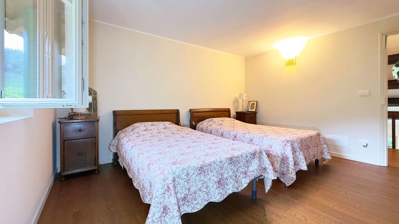 Photo of Bedroom in Cossano Belbo