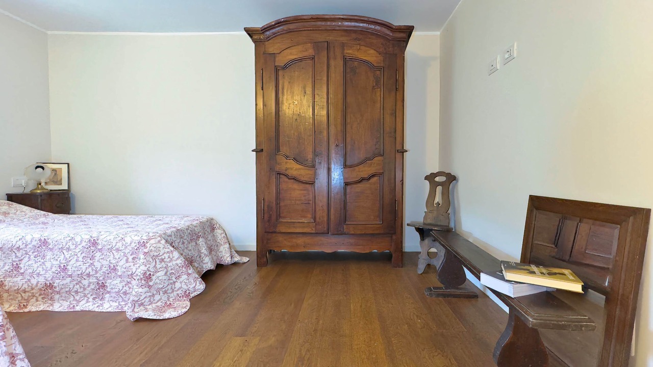 Photo of Bedroom in Cossano Belbo
