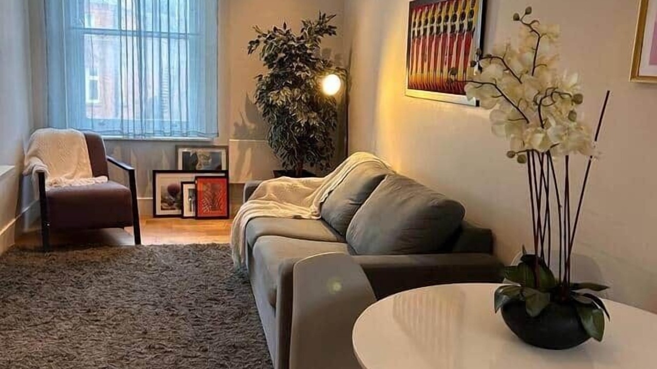 Photo of Livingroom in South Hampstead