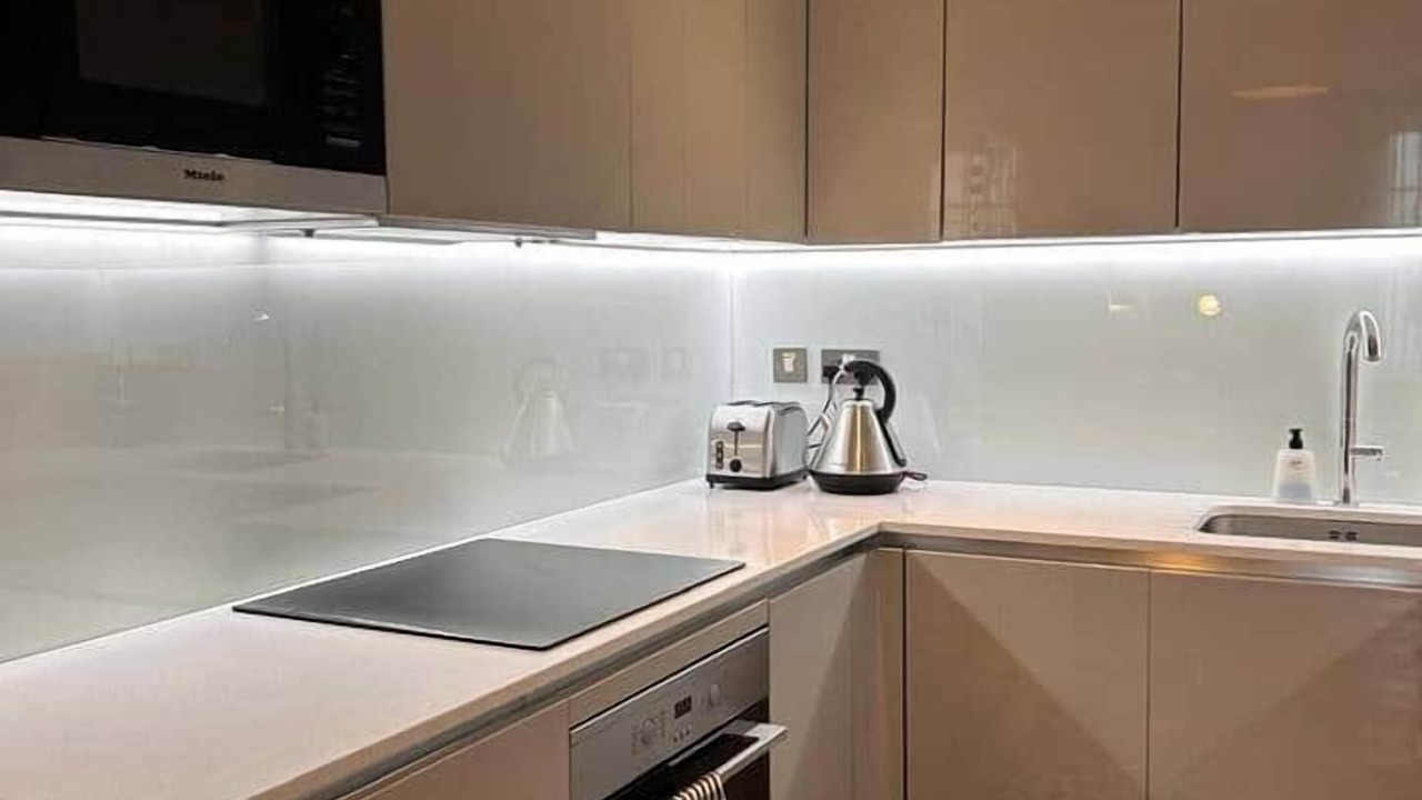 Photo of Kitchen in South Hampstead