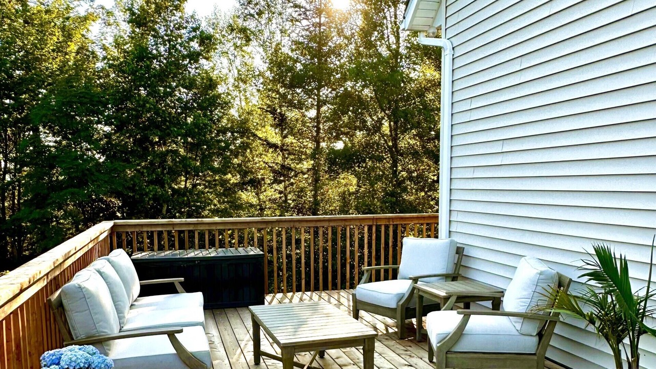 Photo of Outdoor in Botsford