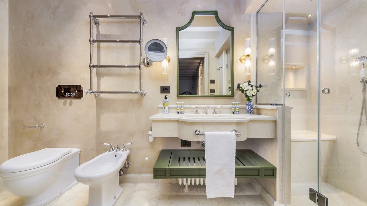 Photo of Bathroom in Dorsoduro